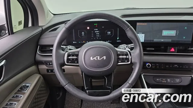 Kia Carnival Generation 4 — Фото автомобиля 13