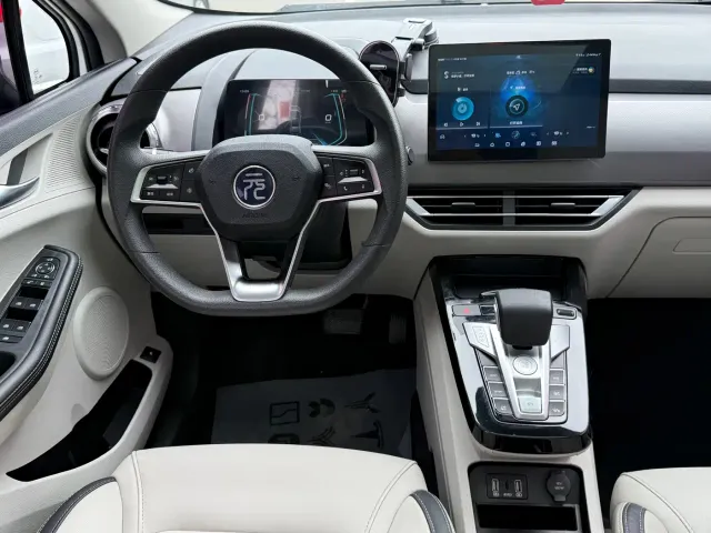 BYD Yuan Pro — Фото автомобиля 11