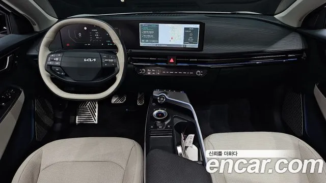 Kia EV6 — Фото автомобиля 2