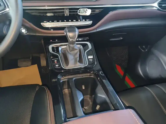 GAC Trumpchi M6 — Фото автомобиля 13