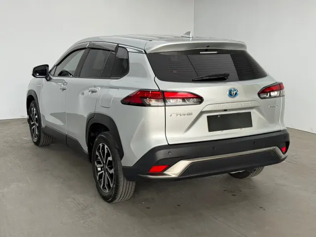 Toyota Frontlander — Фото автомобиля 6