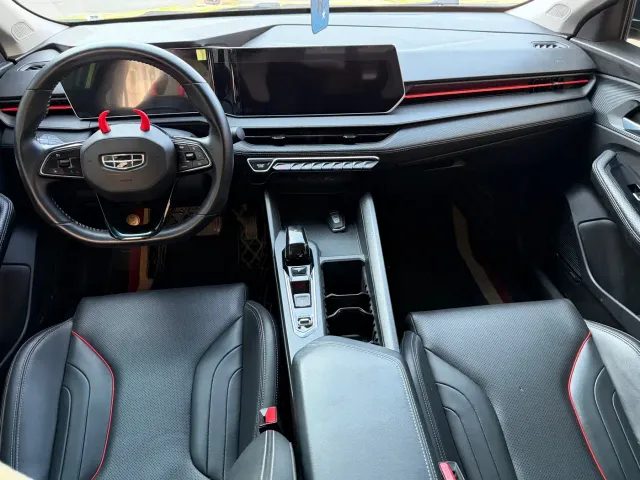 Geely Binrui — Фото автомобиля 9