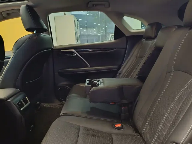 Lexus RX — Фото автомобиля 24