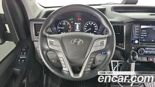 Hyundai Solati — Фото автомобиля 11
