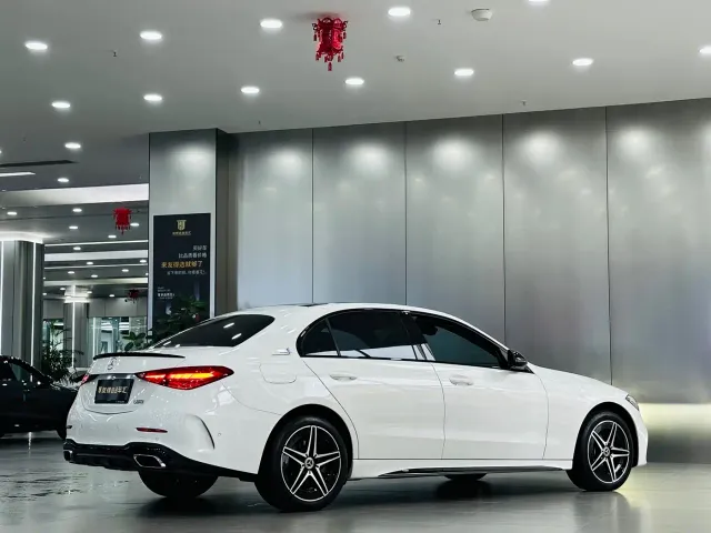 Mercedes-Benz C-Class — Фото автомобиля 8