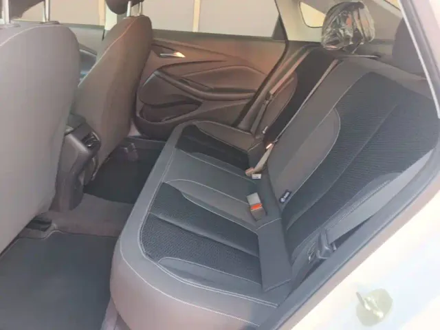 Buick Verano — Фото автомобиля 16
