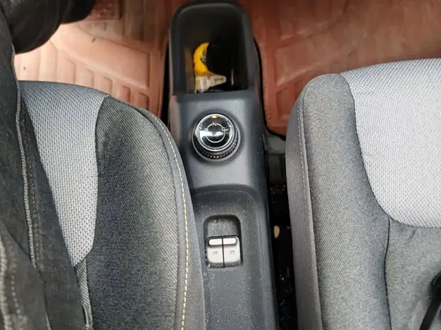 Wuling Zhiguang NEV — Фото автомобиля 13