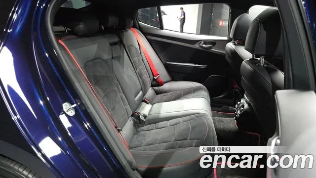 Kia Stinger Stinger Meister 3.3 GT AWD Acro Edition — Фото автомобиля 11