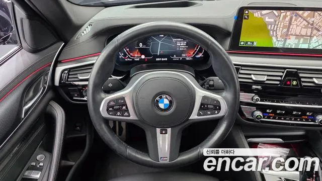 BMW 5 Series G30 — Фото автомобиля 19
