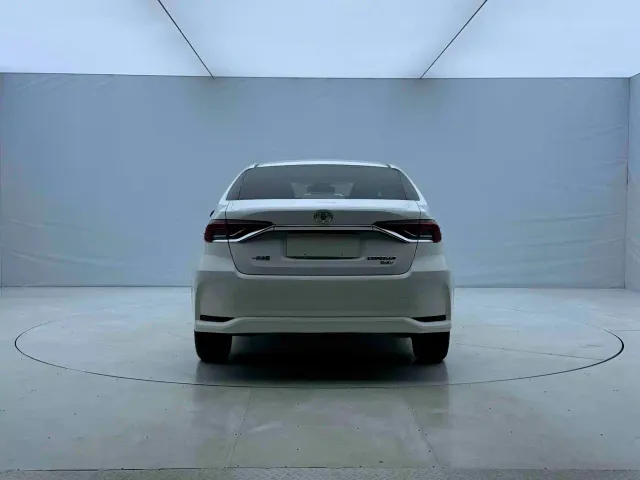 Toyota Corolla — Фото автомобиля 5