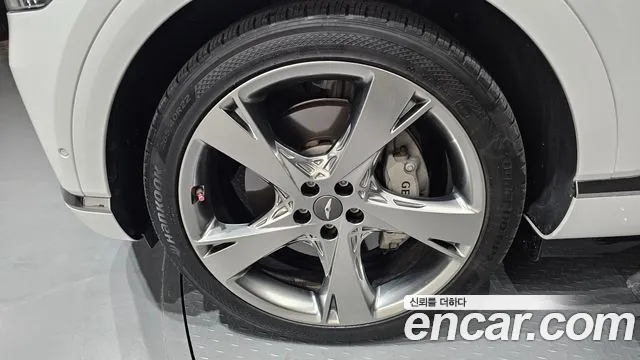 Genesis GV80 — Фото автомобиля 5