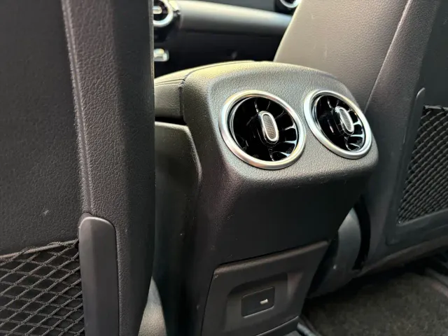 Mercedes-Benz A-Class — Фото автомобиля 13