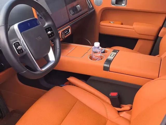 Li Auto L7 — Фото автомобиля 6