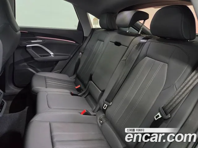 Audi Q5 — Фото автомобиля 11