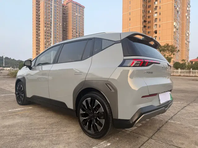 GAC Aion Y — Фото автомобиля 8