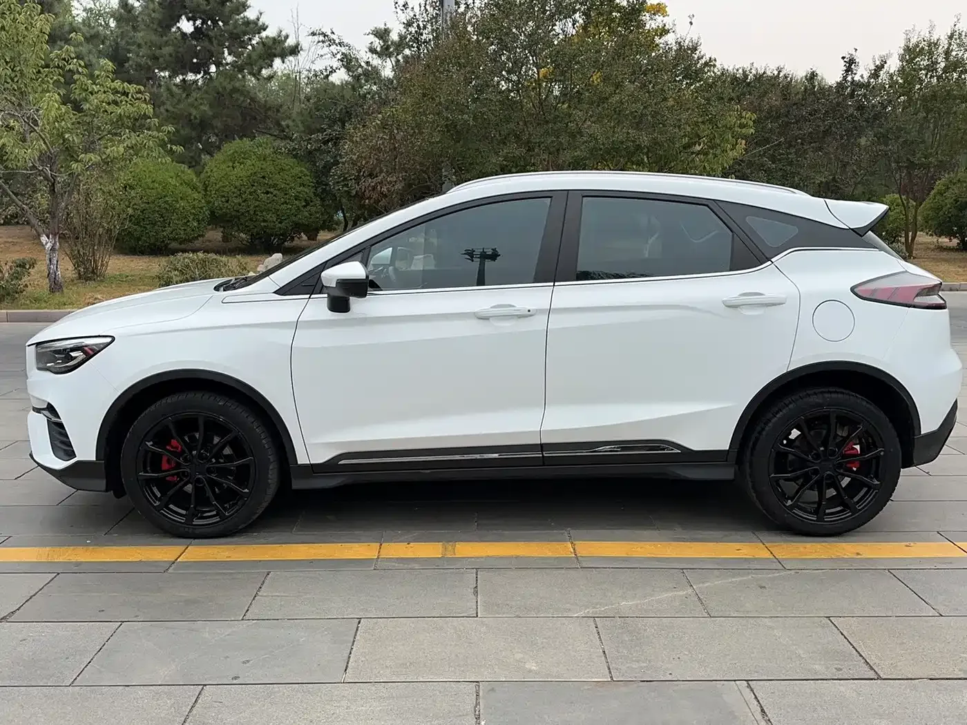 Geely Emgrand S 2021 1.4T CVT Premium — Фото автомобиля 7