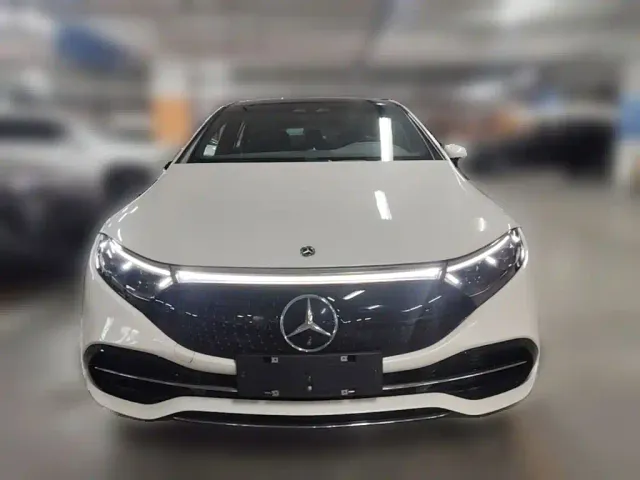 Mercedes-Benz EQS — Фото автомобиля 4