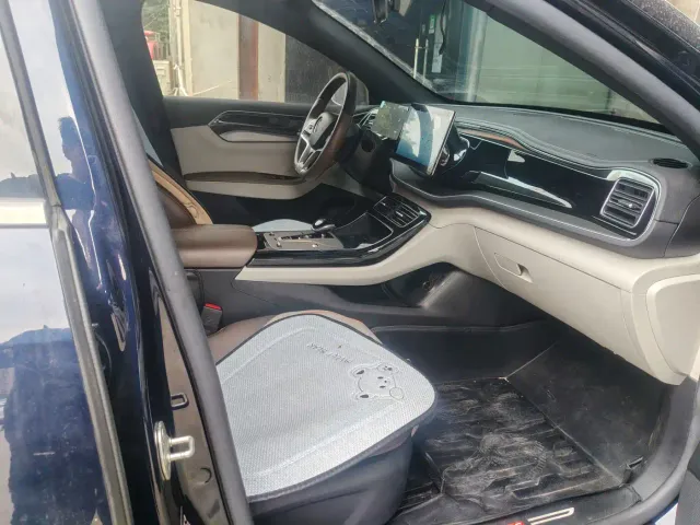 BYD Qin PLUS — Фото автомобиля 3