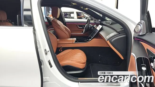 Mercedes-Benz S-Class — Фото автомобиля 11