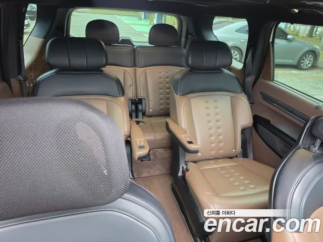 Kia EV9 — Фото автомобиля 10