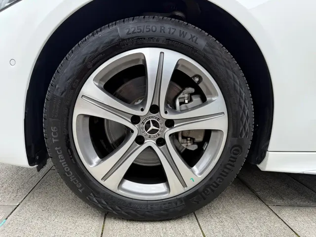 Mercedes-Benz C-Class — Фото автомобиля 14