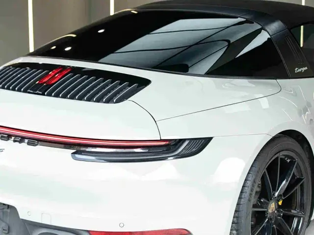 Porsche 911 — Фото автомобиля 8