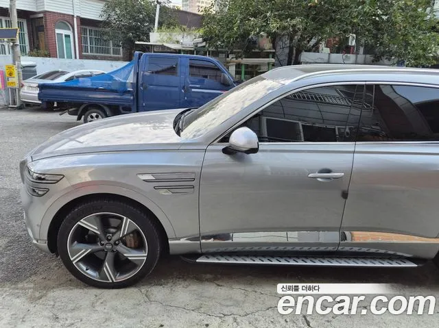 Genesis GV80 — Фото автомобиля 3