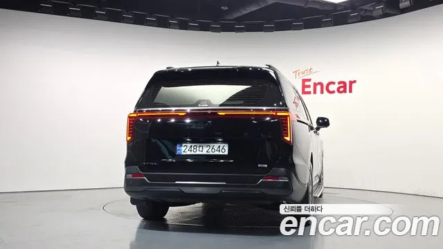 Kia Carnival 4th Gen — Фото автомобиля 4