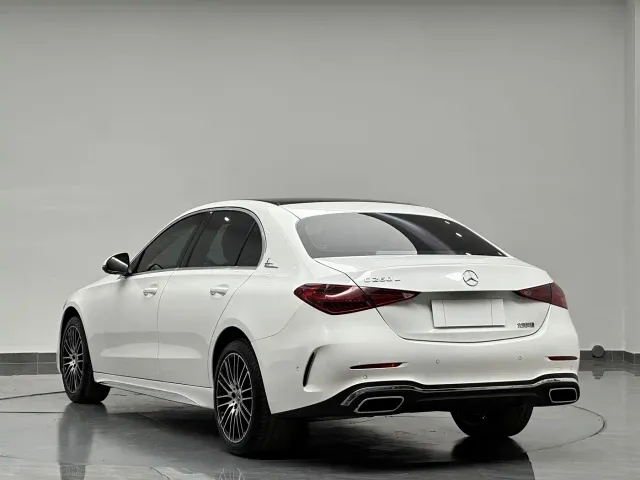 Mercedes-Benz C-Class — Фото автомобиля 7