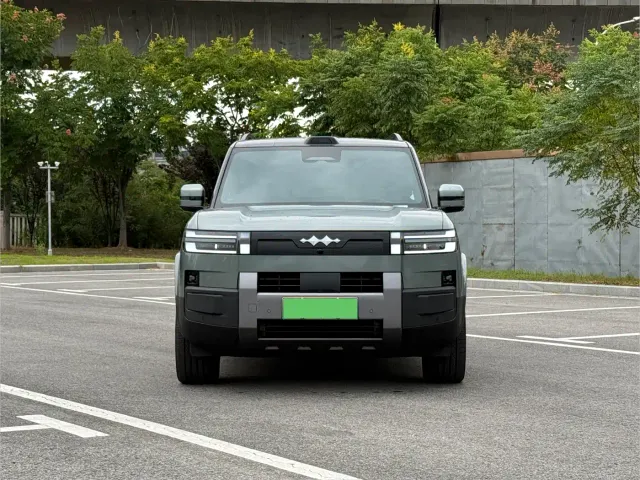 BYD FangChengBao Titanium 7 — Фото автомобиля 2