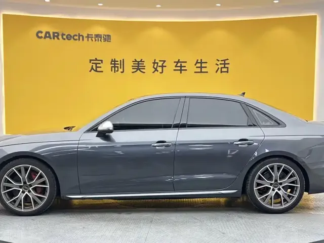 Audi S4 — Фото автомобиля 7