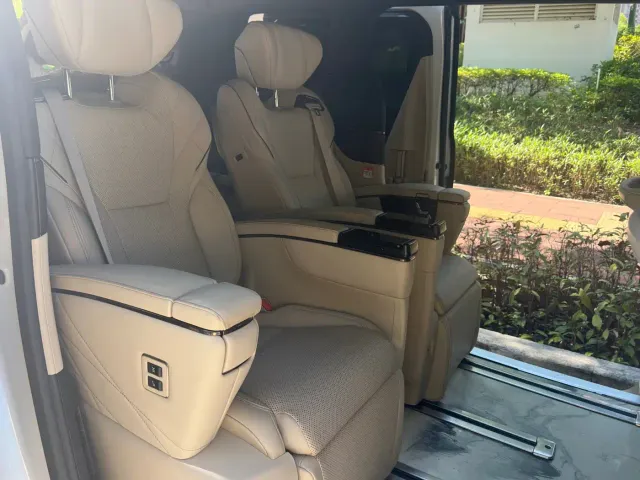 Toyota Vellfire — Фото автомобиля 14