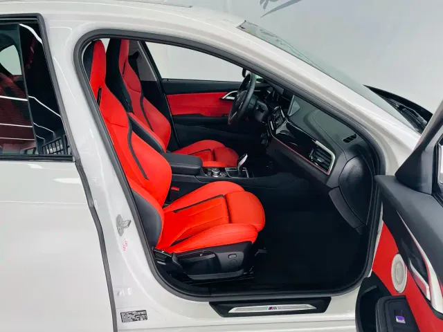 BMW 1 Series — Фото автомобиля 11