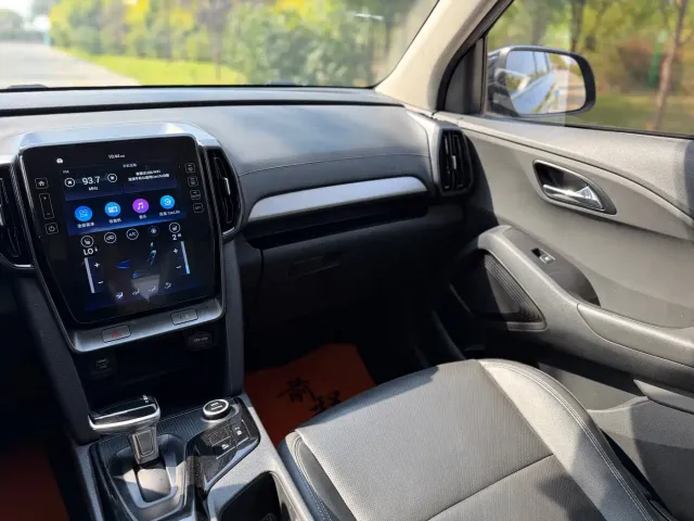 Hyundai ix35 — Фото автомобиля 12