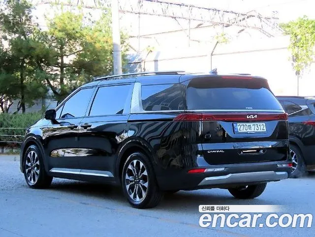 Kia Carnival 4th Gen — Фото автомобиля 3