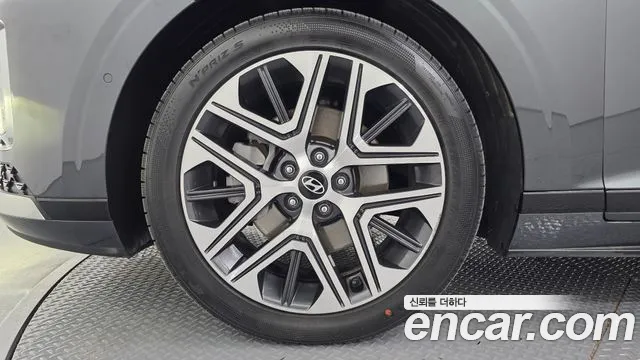 Hyundai Grandeur GN7 — Фото автомобиля 5