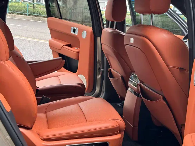 Li Auto L9 — Фото автомобиля 3