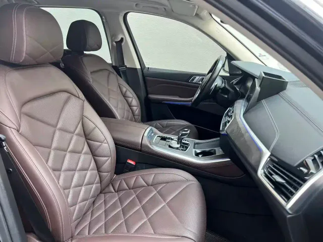 BMW X5 — Фото автомобиля 10