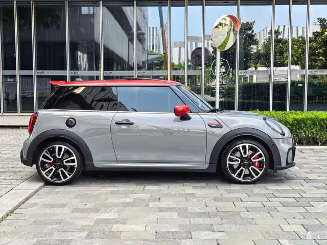 MINI John Cooper Works — Фото автомобиля 5