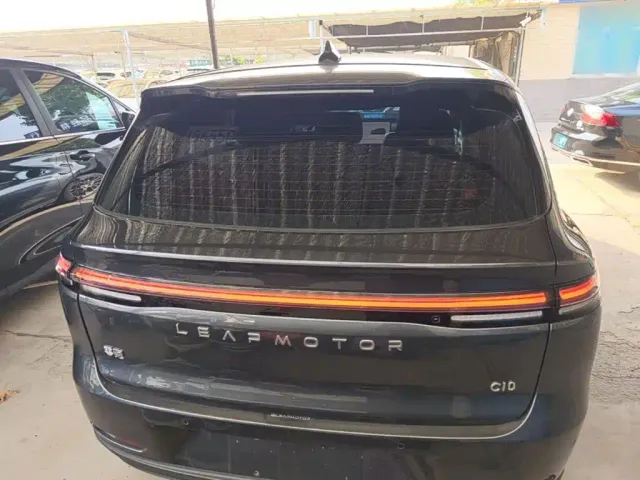 Leapmotor C10 — Фото автомобиля 3