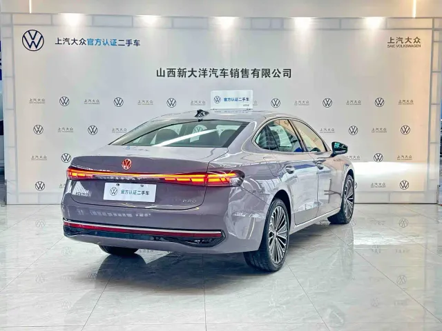 Volkswagen Passat — Фото автомобиля 19