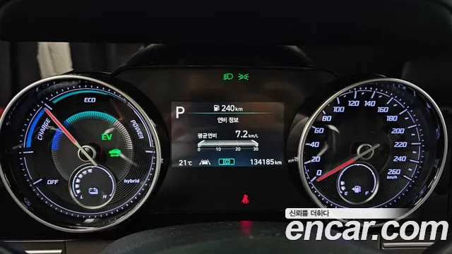 Hyundai Grandeur (New) Hybrid — Фото автомобиля 11