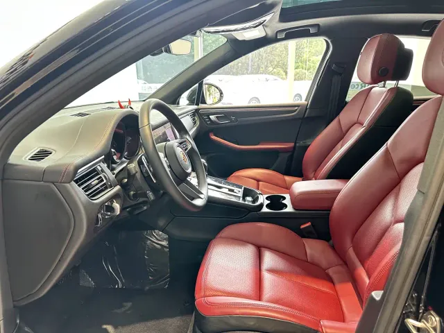 Porsche Macan — Фото автомобиля 15
