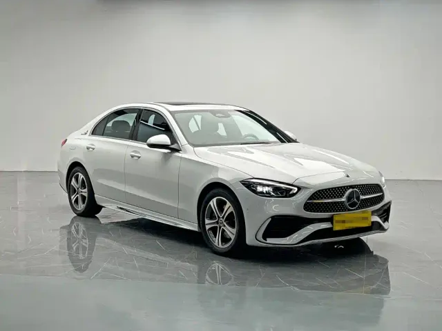 Mercedes-Benz C-Class — Фото автомобиля 8