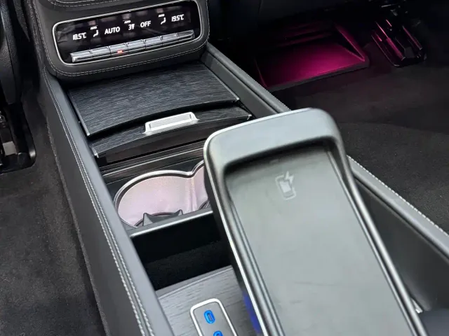Mercedes-Benz Maybach GLS — Фото автомобиля 17