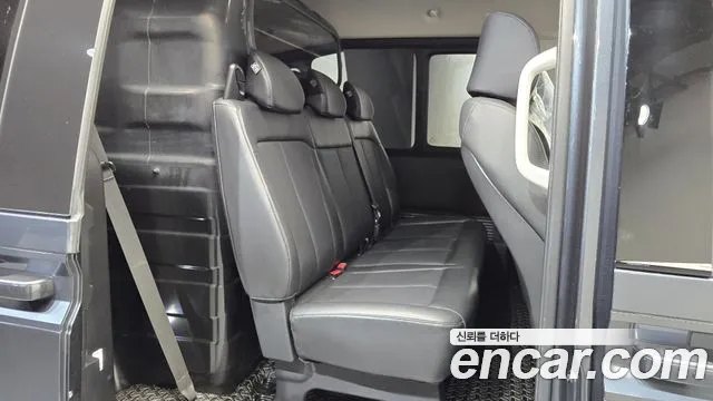 Hyundai Staria — Фото автомобиля 16