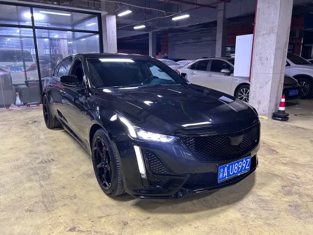 Cadillac CT5 — Фото автомобиля 3