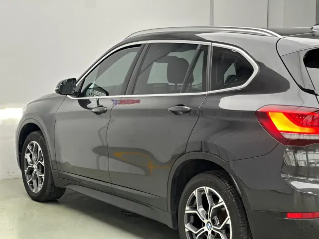 BMW X1 — Фото автомобиля 12
