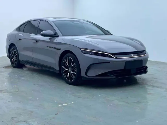 BYD Han — Фото автомобиля 3