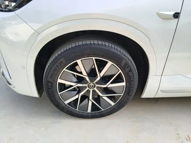 GAC Trumpchi Xiangwang S9 — Фото автомобиля 22